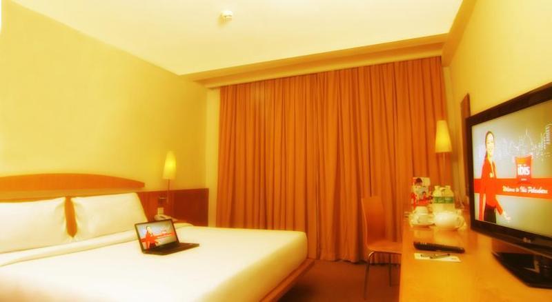 Grand Suka Hotel Pekanbaru Exterior foto